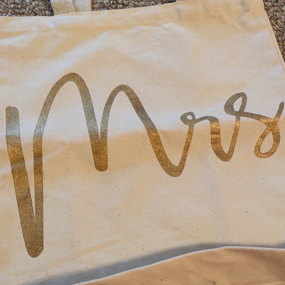 Mrs. Canvas Tote - Picture 2 of 9